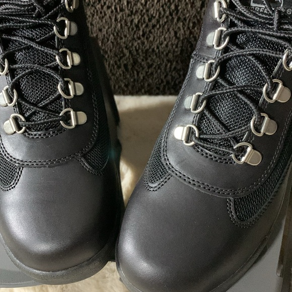 Timberland "Beef n Broccoli" Field Boot SZ 6. Black and wheat  nubuck no tags - Picture 7 of 8